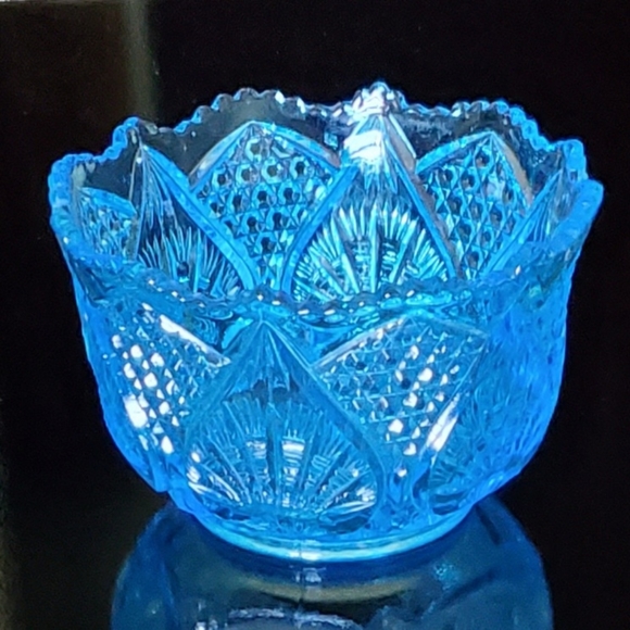 Vntg "Plytec Blue" Bowl by Kemple McKee - Picture 8 of 9